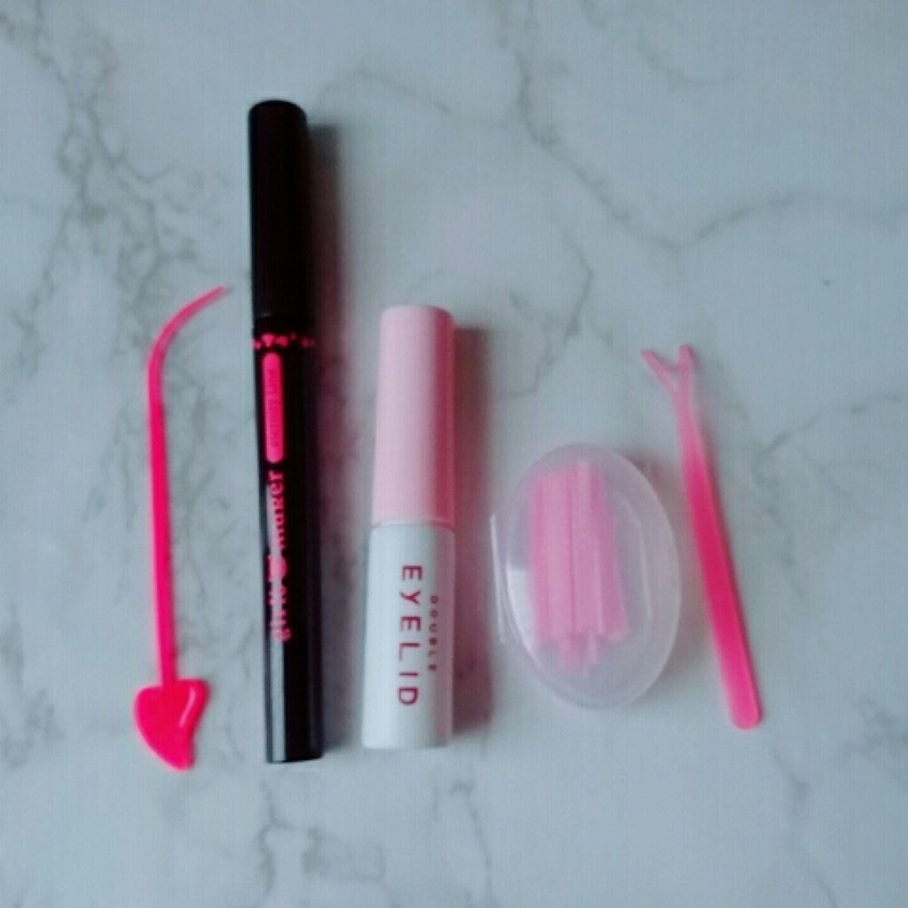 ワンダーアイリッドテープ Extra/D-UP/二重まぶた用アイテムを使ったクチコミ（2枚目）