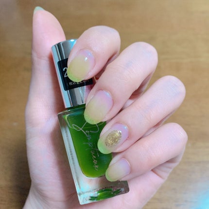 ネイルホリック Dark Fantasy Color GD036/ネイルホリック/マニキュアを使ったクチコミ(1枚目)