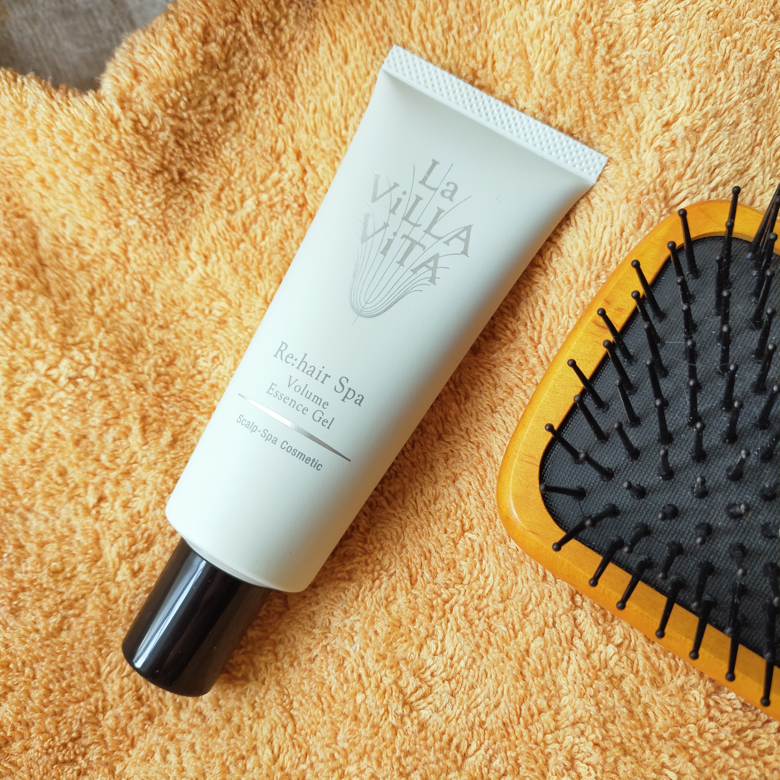 リ・ヘアスパ ボリュームエッセンスジェル/La ViLLA ViTA/頭皮ローションを使ったクチコミ（1枚目）