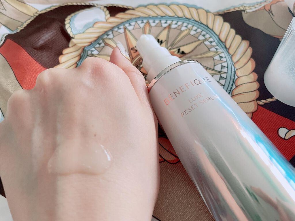 ãããã£ãŒã¯ ãªã¥ã¯ã¹ ãªã»ããã»ã©ã /BENEFIQUE/çŸå®¹æ¶²ã䜿ã£ãã¯ãã³ãïŒ1æç®ïŒ