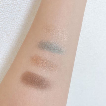 ソー フィアス! プリズマティック パレット/REVLON/アイシャドウパレットを使ったクチコミ(2枚目)