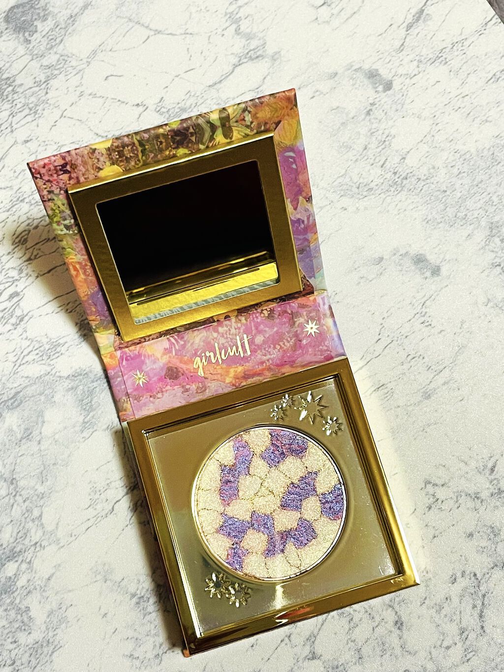 GirlCult  山海シリーズ グロウハイライト＆チーク 