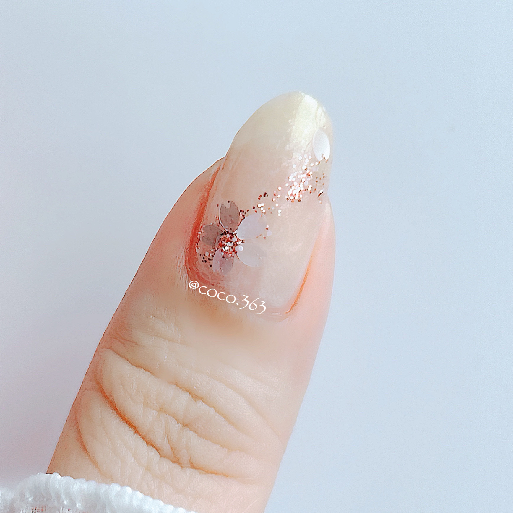 グリッター６個セット/DAISO/ネイルチップ・パーツを使ったクチコミ（3枚目）