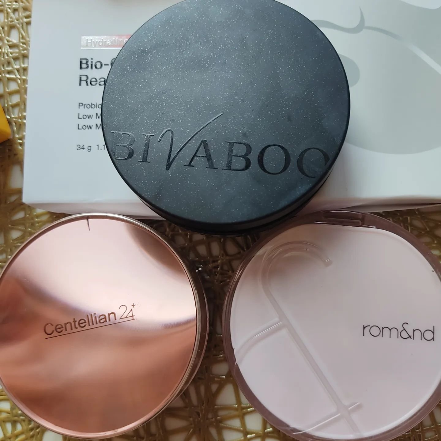 マデカグロウベールカバークッション ケース（ピンク）/センテリアン24/クッションファンデーションを使ったクチコミ（2枚目）