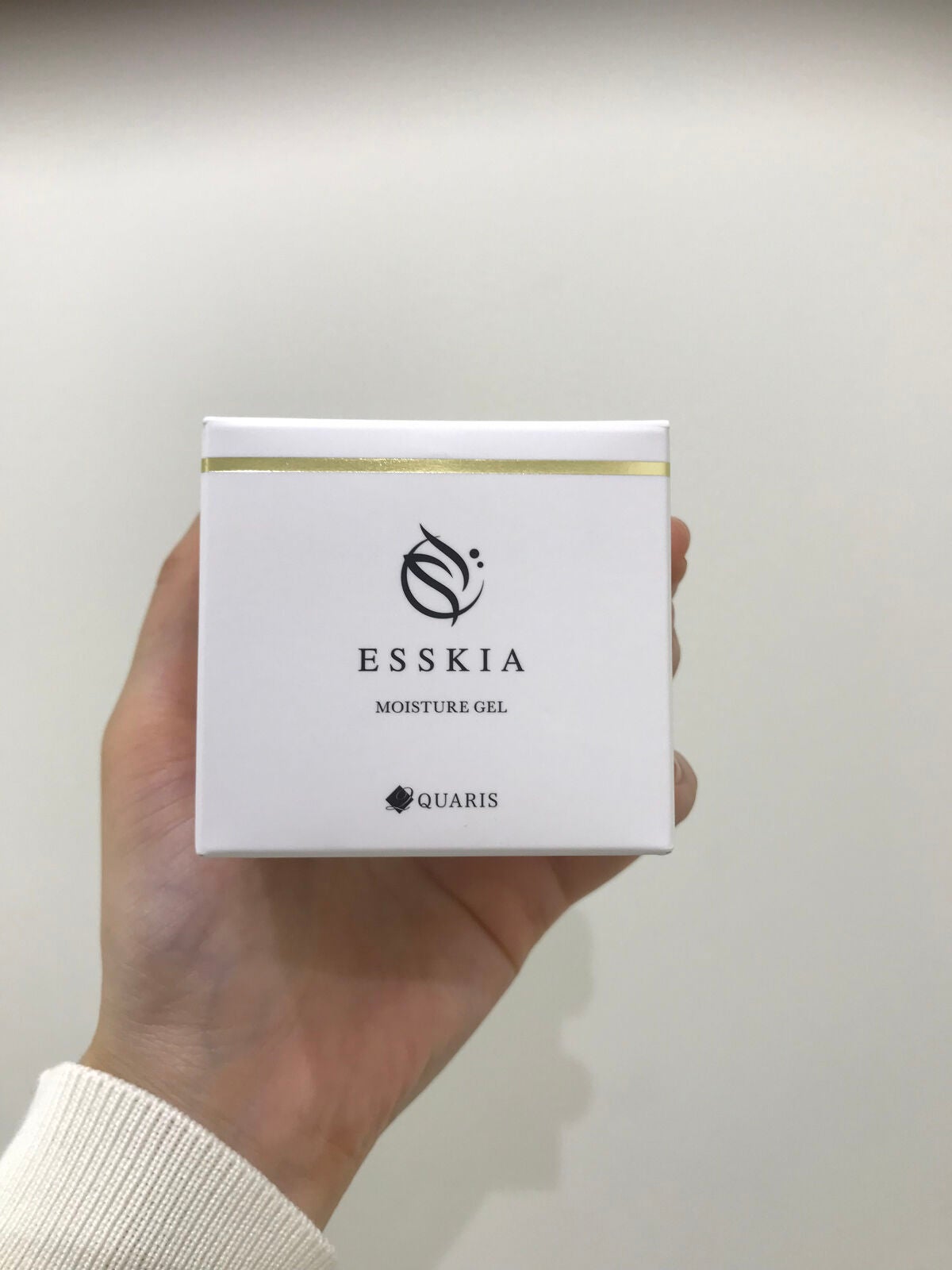 セルディアモイスチャーゲル/ESSKIA/美容液を使ったクチコミ(1枚目)