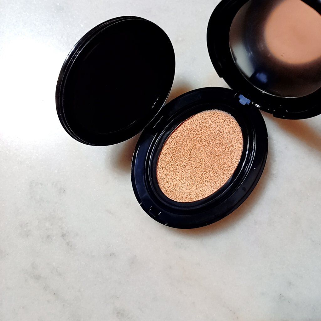 マスクフィットクッション 17Cポーセリン/TIRTIR(ティルティル)/クッションファンデーションを使ったクチコミ（3枚目）