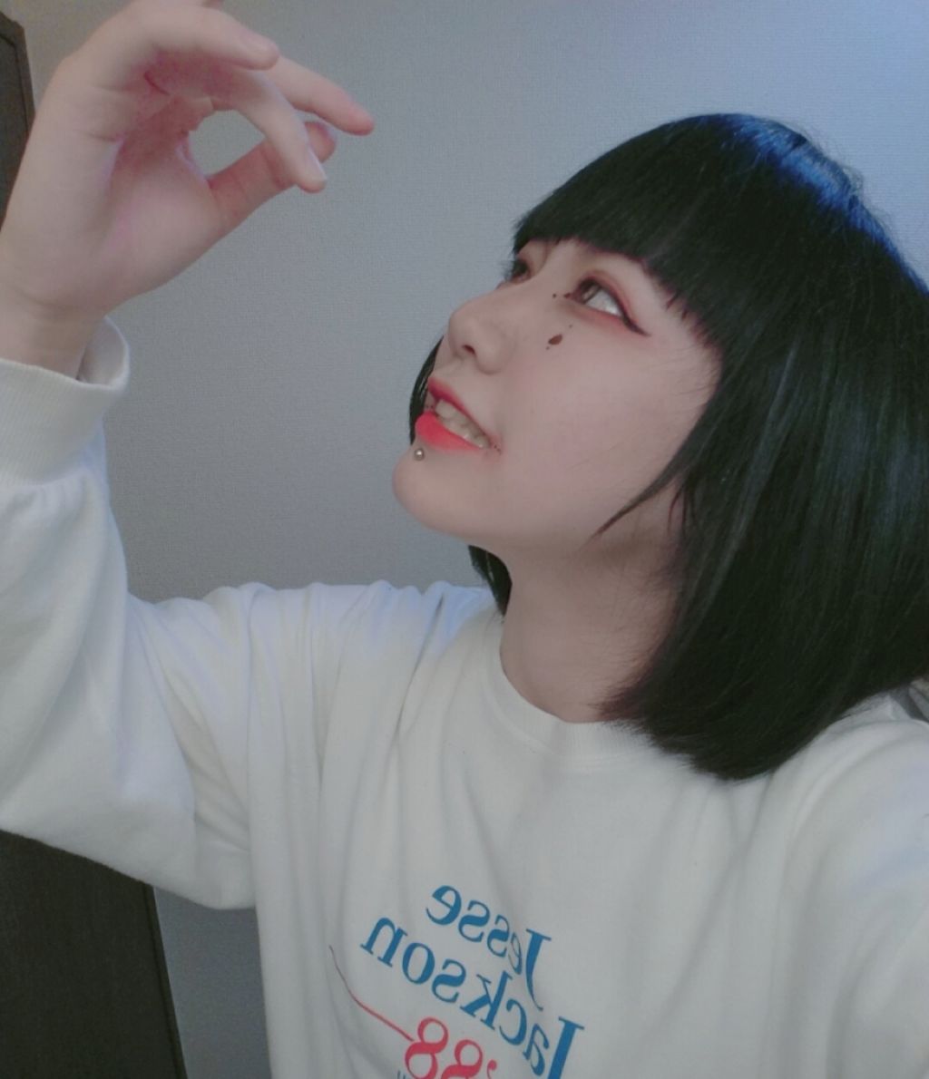 エンジェル ハート アイカラーズ 10 レッド/エンジェルハート/単色アイシャドウを使ったクチコミ（3枚目）