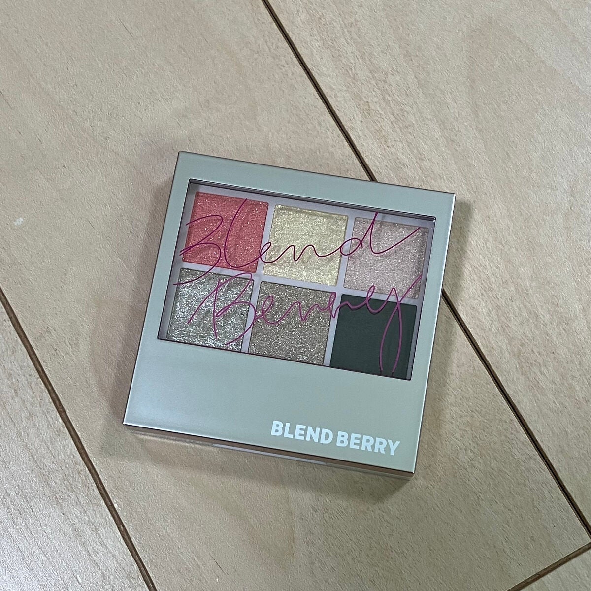 オーラクリエイション/BLEND BERRY/アイシャドウパレットを使ったクチコミ(1枚目)