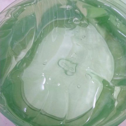 マイルド&モイスチャーアロエジェル/ネイチャーリパブリック/ボディローションを使ったクチコミ(2枚目)