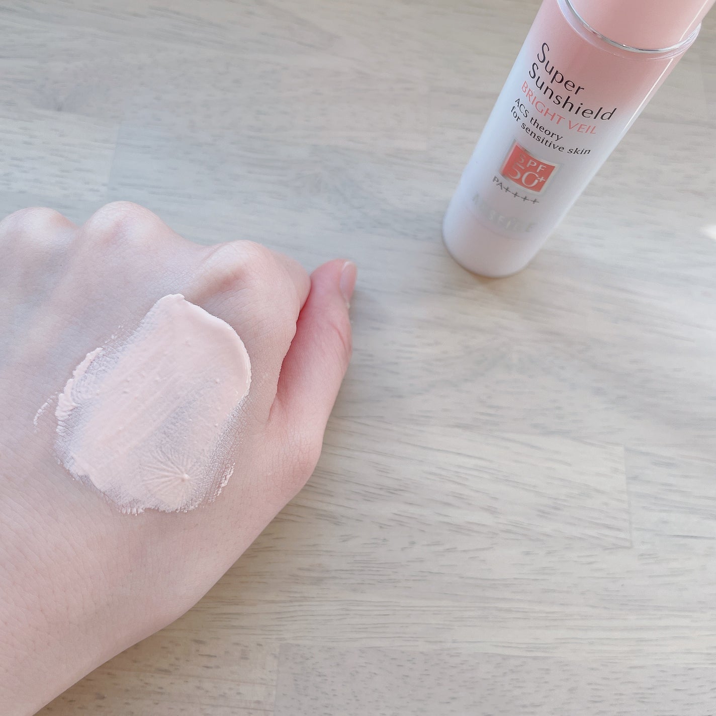 スーパーサンシールド ブライトヴェール/ACSEINE/化粧下地を使ったクチコミ(5枚目)