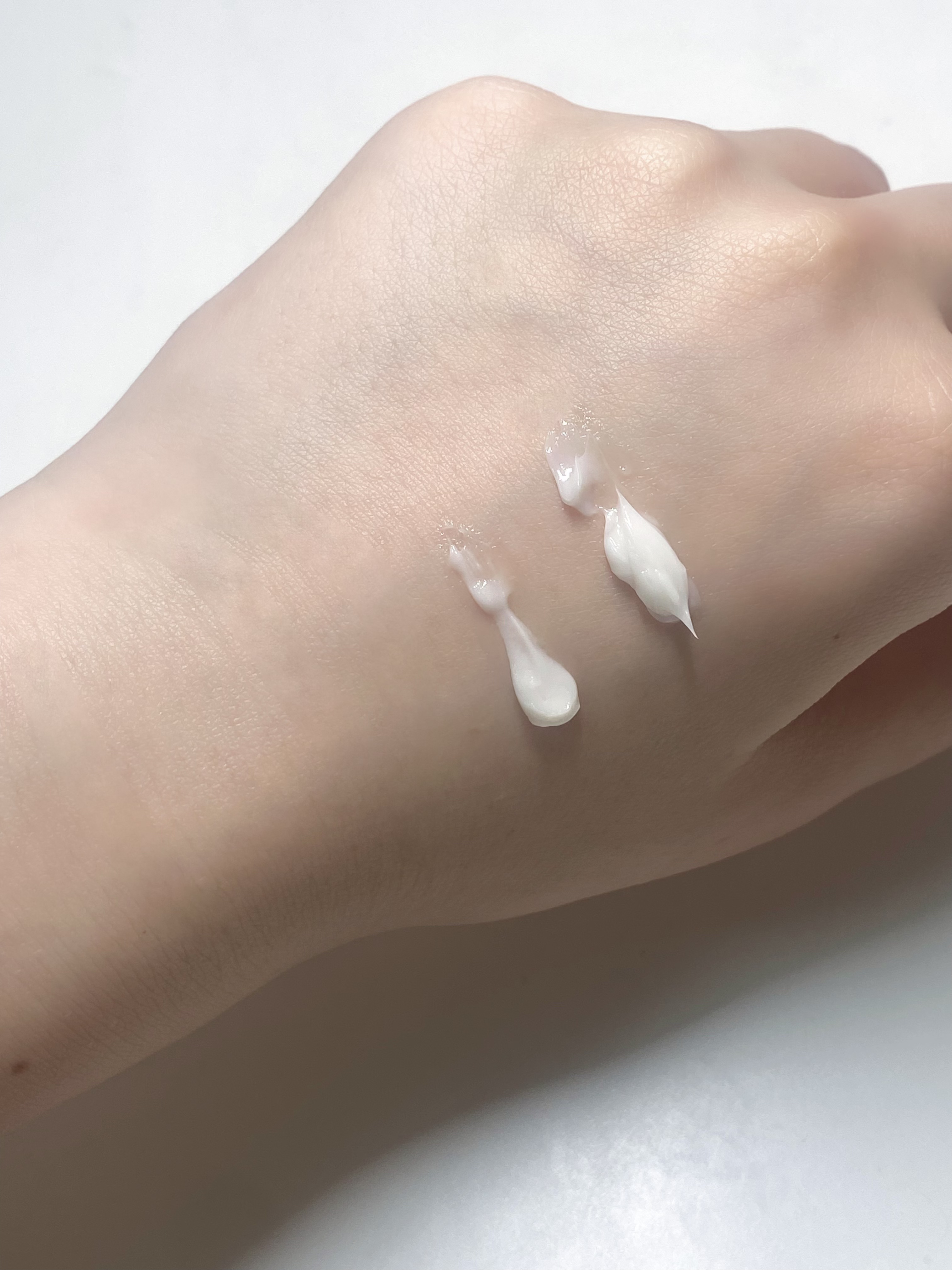 薬用足指さらさらクリーム/デオナチュレ/デオドラント・制汗剤を使ったクチコミ（3枚目）