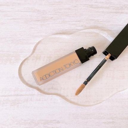 アディクション スキンリフレクト フィックス コンシーラー 004 Light Beige/ADDICTION/リキッドコンシーラーを使ったクチコミ(2枚目)