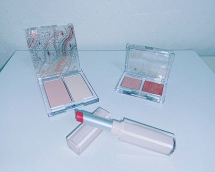 グリッタースノー パウダーヴェールリップトーク/ETUDE/口紅を使ったクチコミ(2枚目)