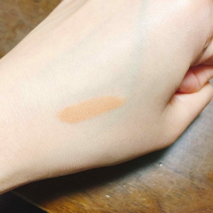 M・A・C ミネラライズ コンシーラーのクチコミ「MAC
ミネラライズコンシーラー
NW35
私はニキビとニキビ跡、くま隠しに
つかってます。.....」(2枚目)