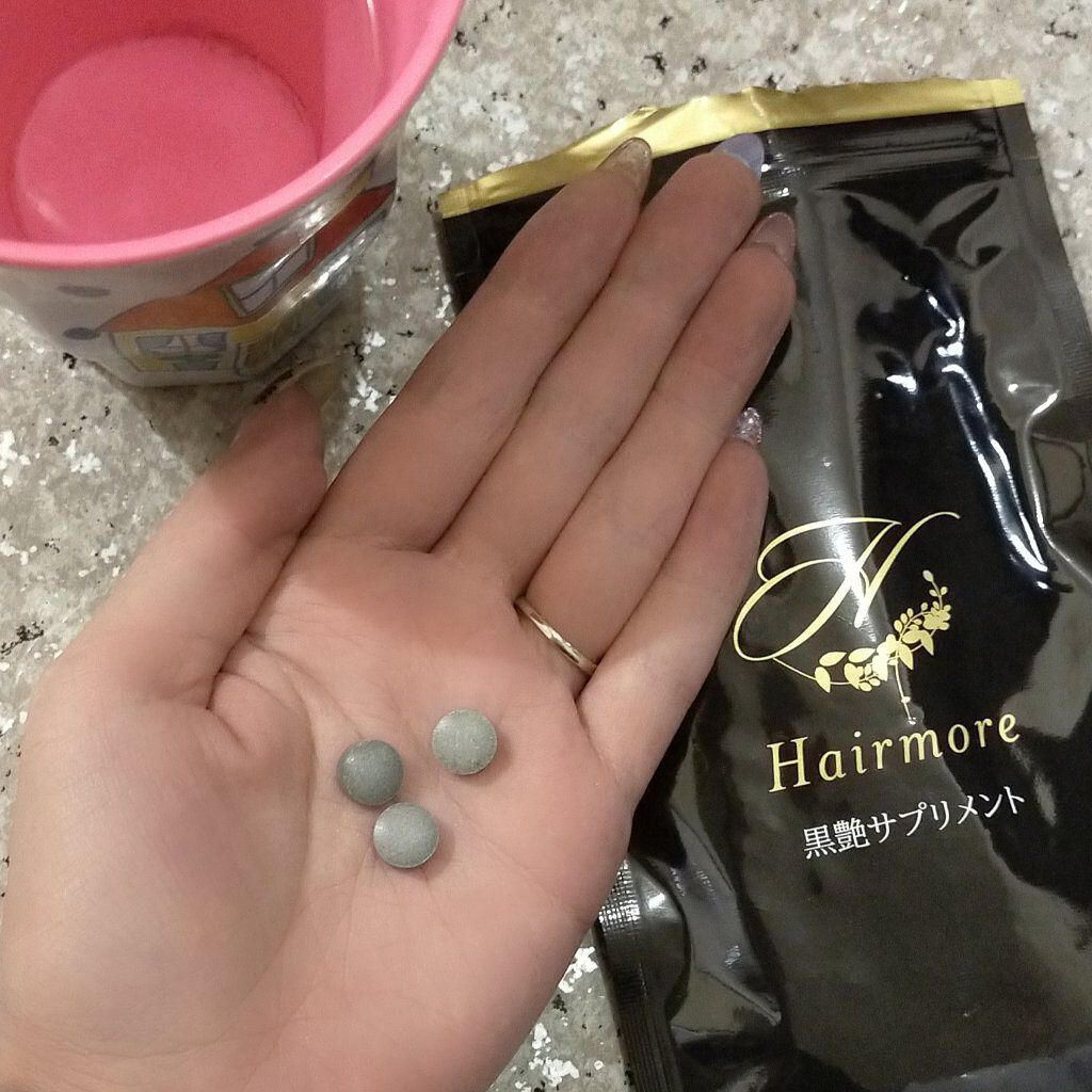 黒艶サプリメント/ヘアモア/健康サプリメントを使ったクチコミ（1枚目）