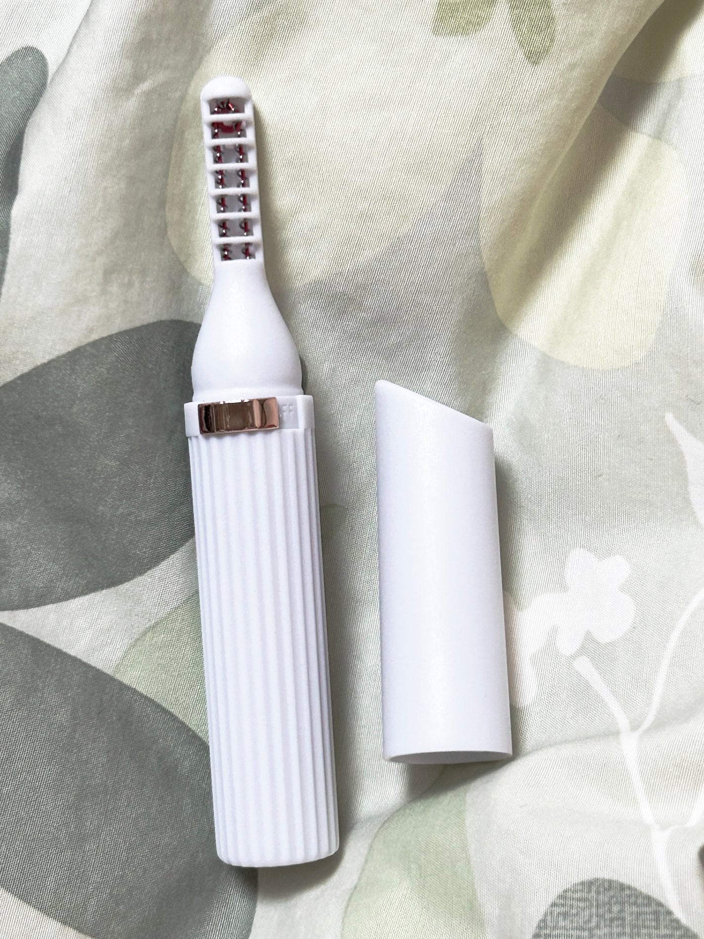 電動ホットビューラー/DAISO/ホットビューラーを使ったクチコミ(5枚目)