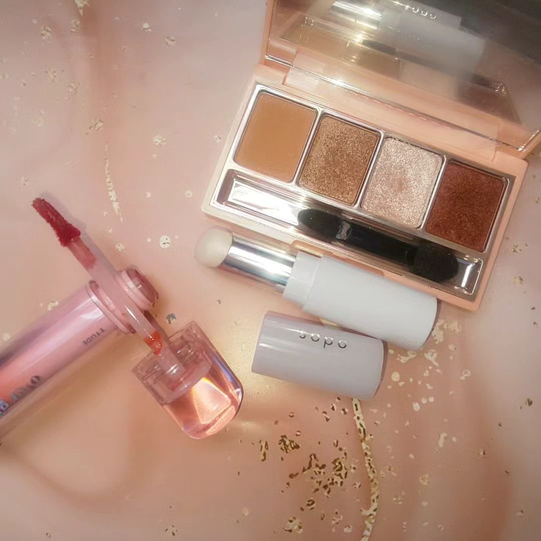 [you know...?] シャイントゥユーシャドウ/クリマレ バイ ディーホリック/アイシャドウパレットを使ったクチコミ（2枚目）