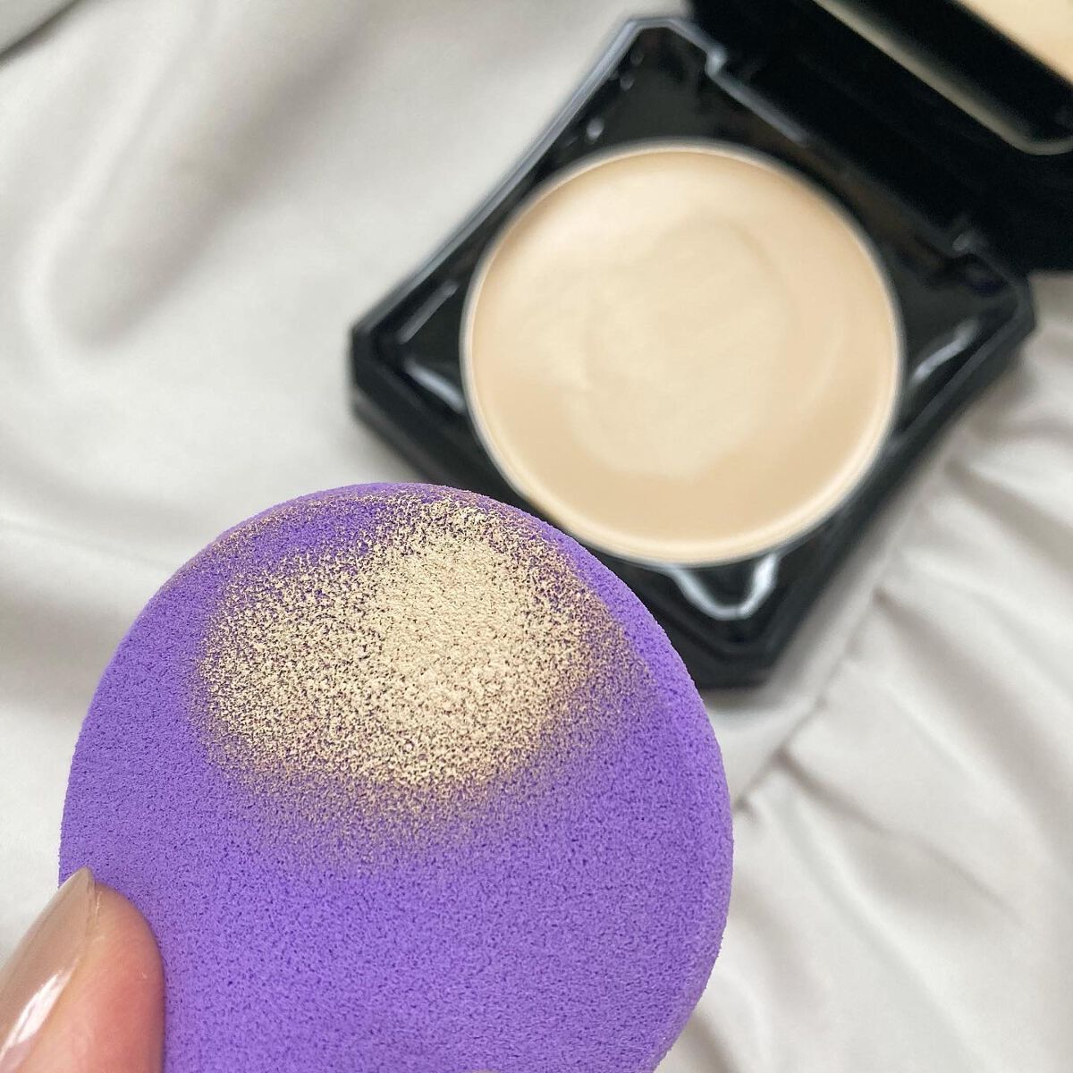 メイクアップ/ANNA SUI/パウダーファンデーションを使ったクチコミ(4枚目)