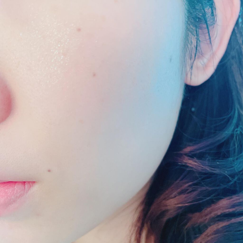 スターダストダイヤモンドハイライトパウダー/PERFECT DIARY/パウダーハイライトを使ったクチコミ（3枚目）