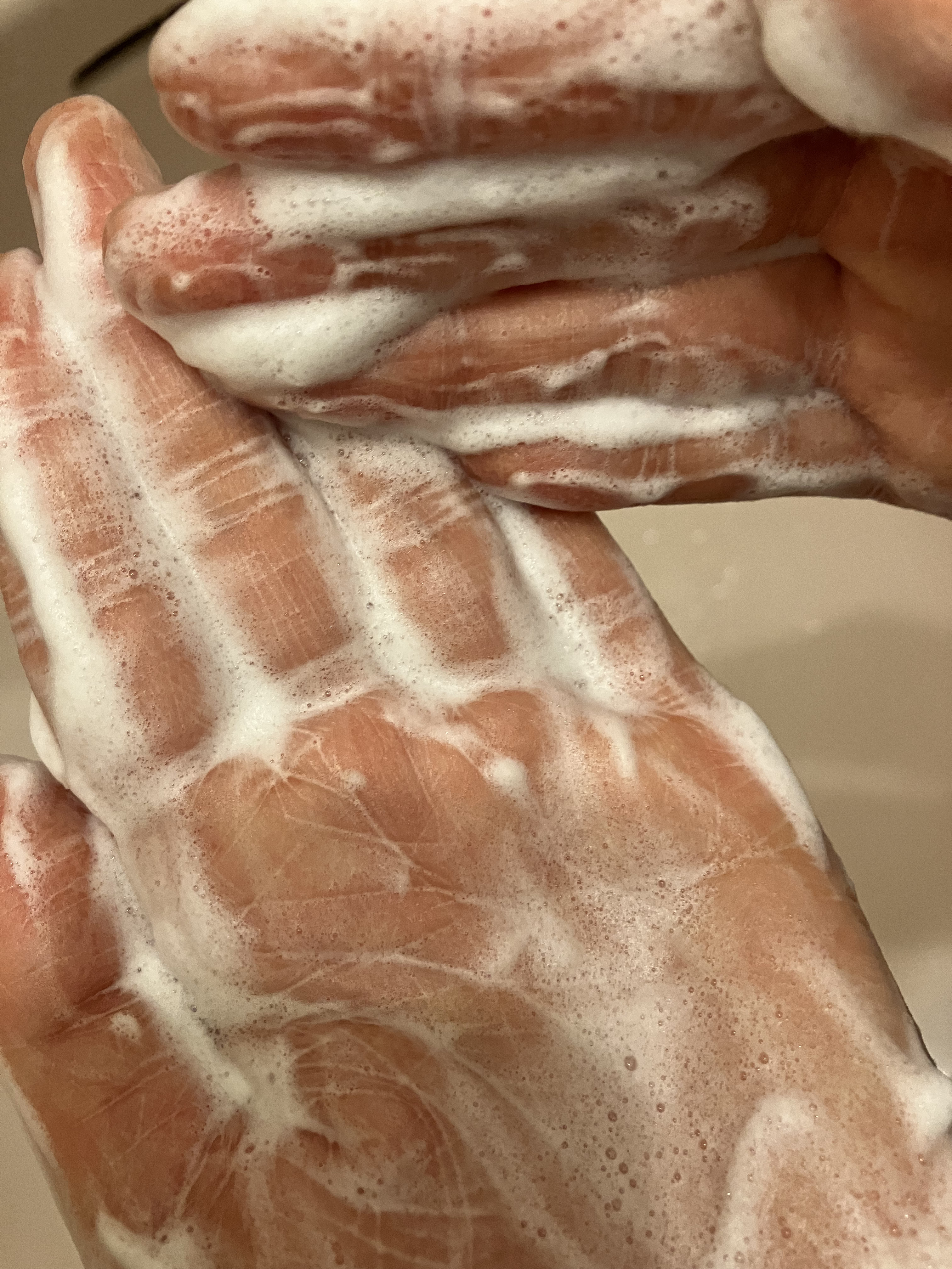 デオカラット デオカラット 薬用ボディウォッシュのクチコミ「デオカラット 薬用ボディウォッシュ(医薬部外品)
✼••┈┈••✼••┈┈••✼••┈┈••✼.....」（3枚目）