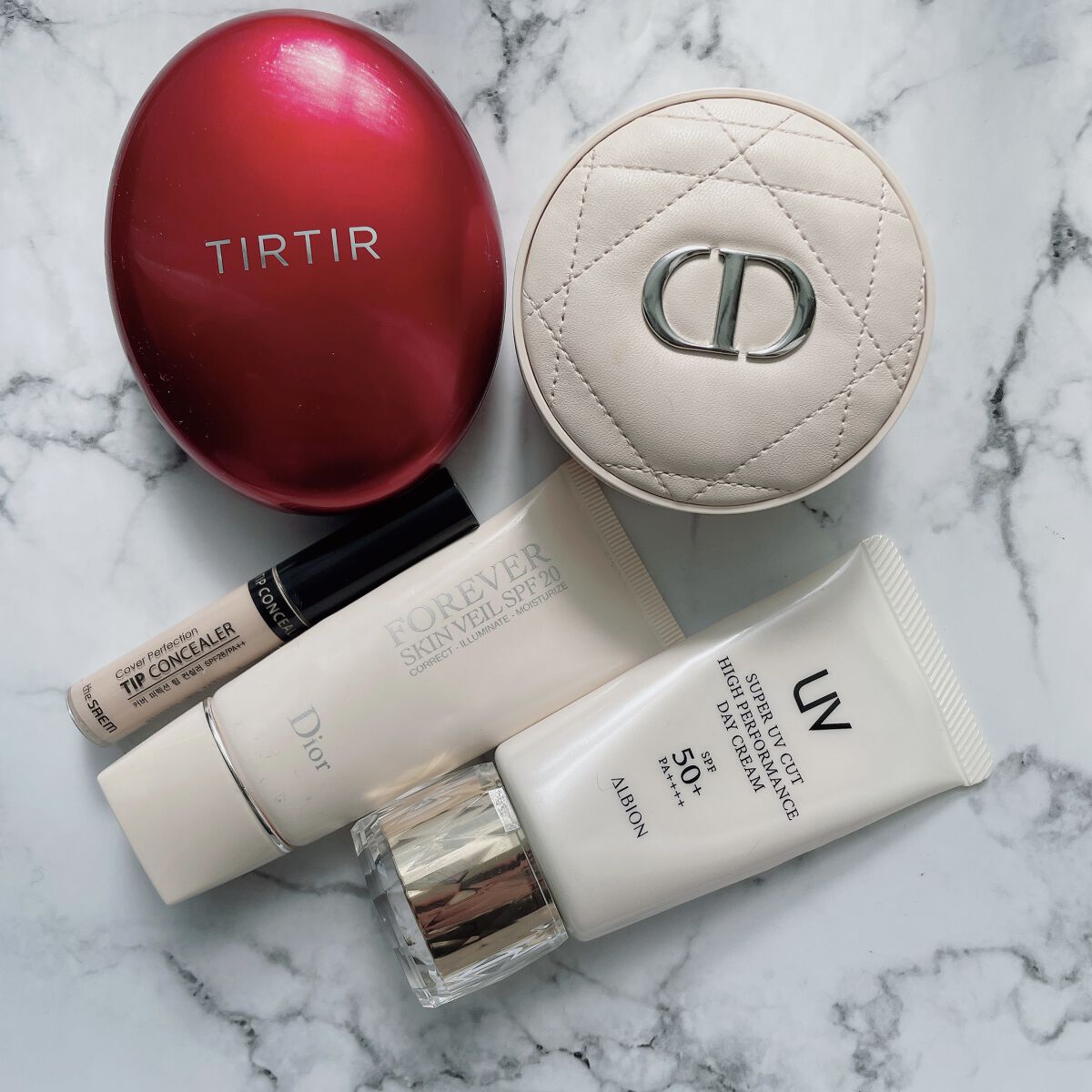 ディオールスキン フォーエヴァー クッション パウダー/Dior/ルースパウダーを使ったクチコミ（1枚目）