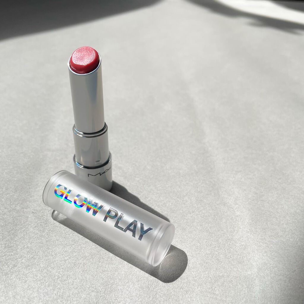 #グロウプレイリップバーム
#フローラルコーラル

・････━━━━━━━━━━━━━━━━━━━････・

MACの色付きリップバーム！
このご時世なので
おうち時間も多いし
マスクして出かけるので
ぴったりのリップ

家にいるけど
