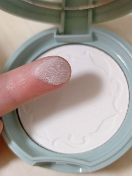 ノーセバム ミネラルパクト S/innisfree/プレストパウダーを使ったクチコミ(4枚目)