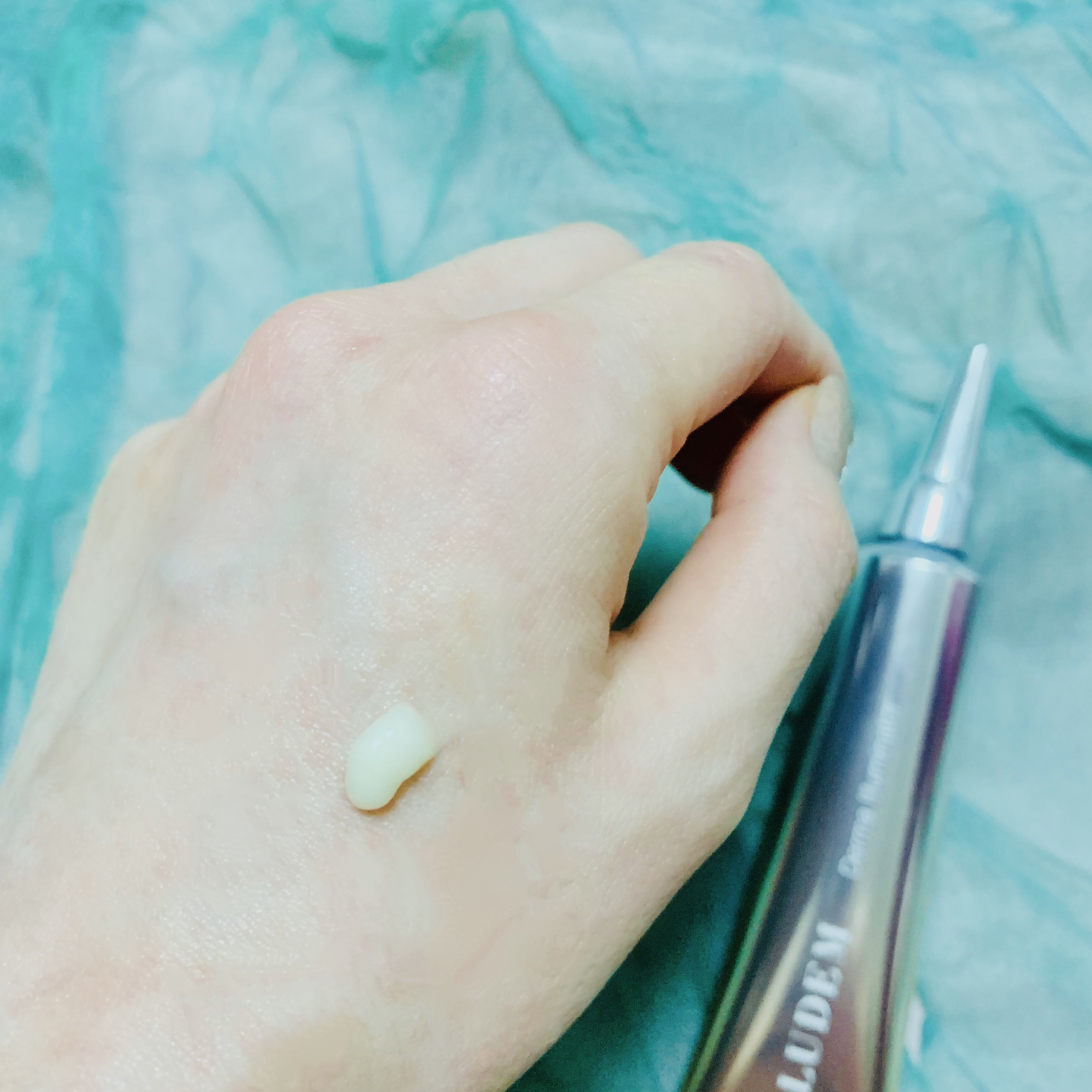 ダーマイルミネーター/ALLUDEM/美容液を使ったクチコミ（3枚目）