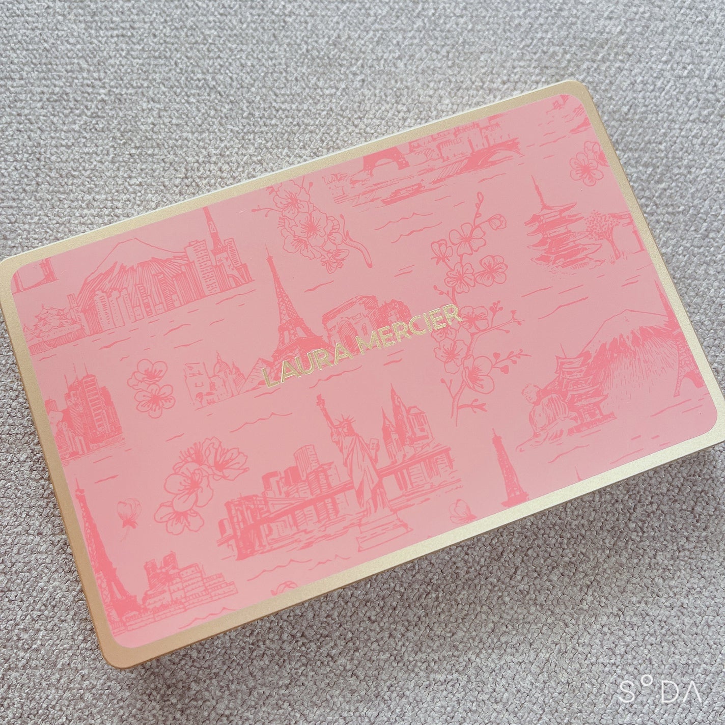 ジャパン イン ブルーム アイシャドウ パレット/ローラ メルシエ/アイシャドウパレットを使ったクチコミ(4枚目)