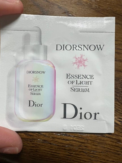 【旧】スノー アルティメット エッセンス オブ ライト/Dior/美容液を使ったクチコミ(1枚目)