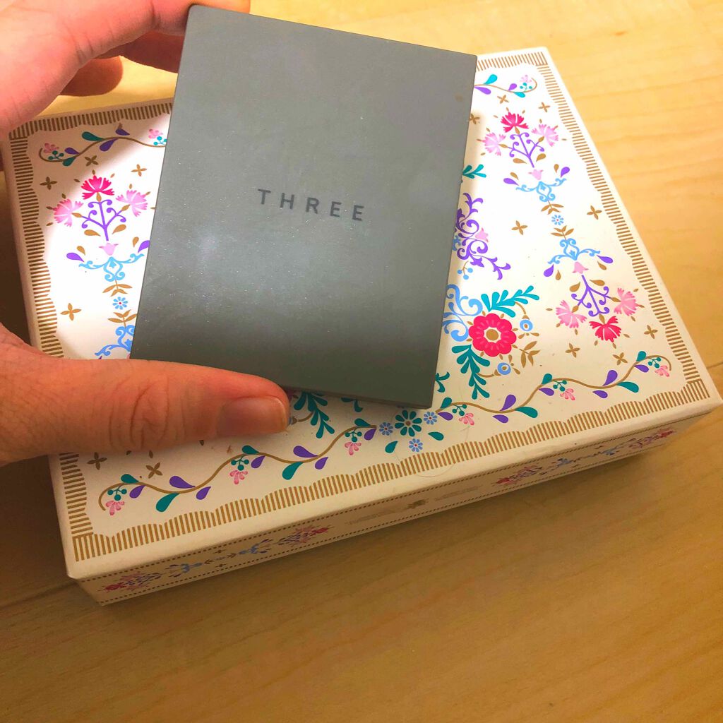 THREE シマリング グロー デュオ/THREE/クリームハイライトを使ったクチコミ（1枚目）