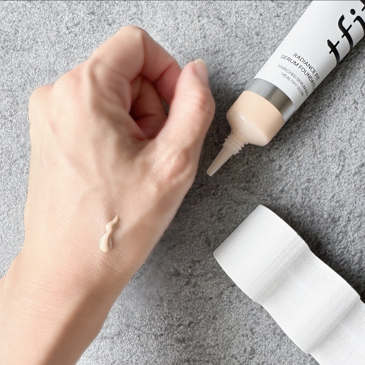 ラディアンスフィットセラムファンデーション/TFIT/リキッドファンデーションを使ったクチコミ（2枚目）