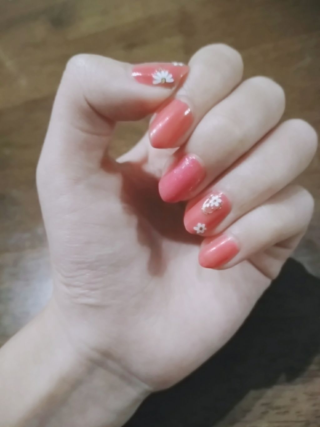 カラフルネイルズ/キャンメイク/マニキュアを使ったクチコミ（1枚目）