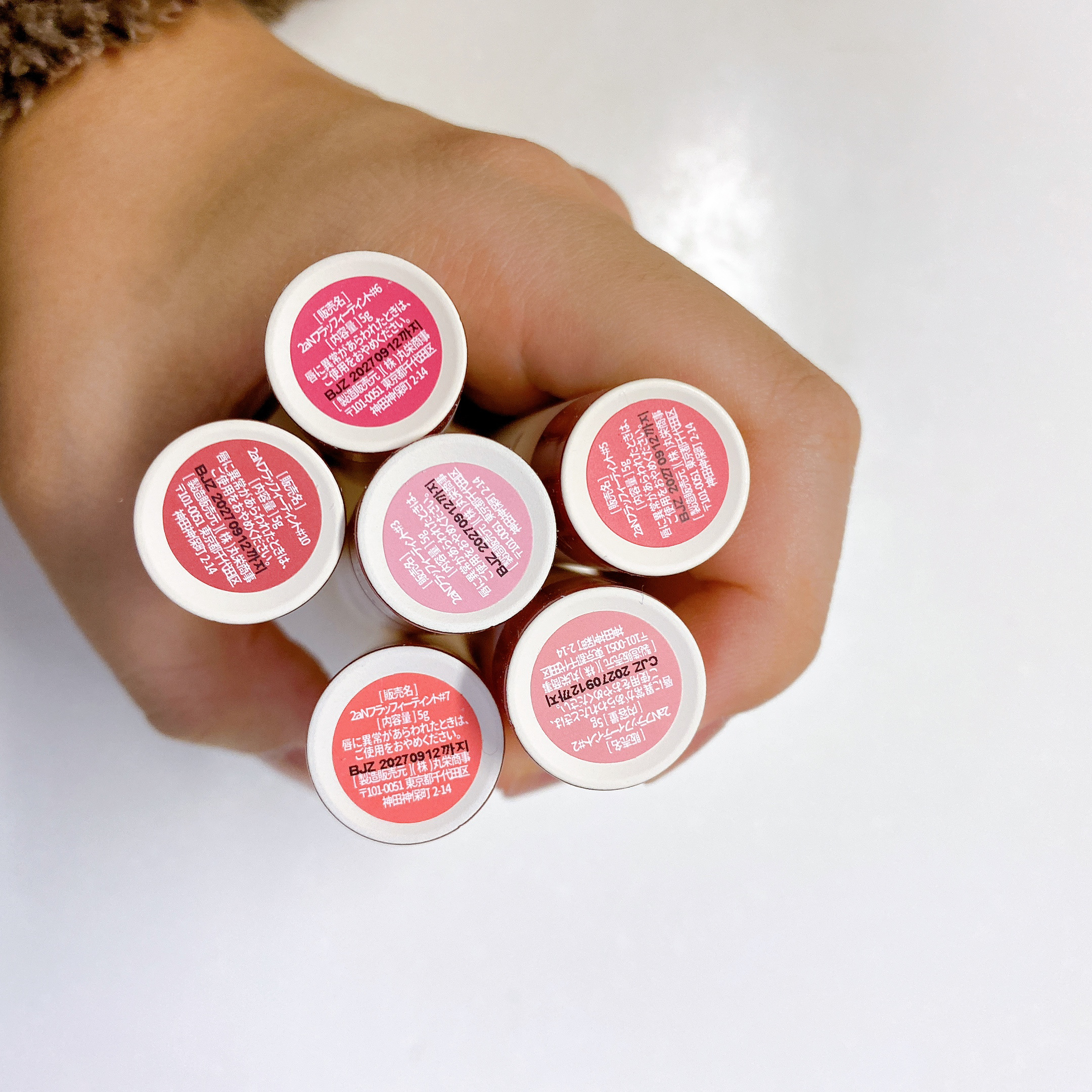 フラッフィーブラーティント/2aN/リップティントを使ったクチコミ（3枚目）