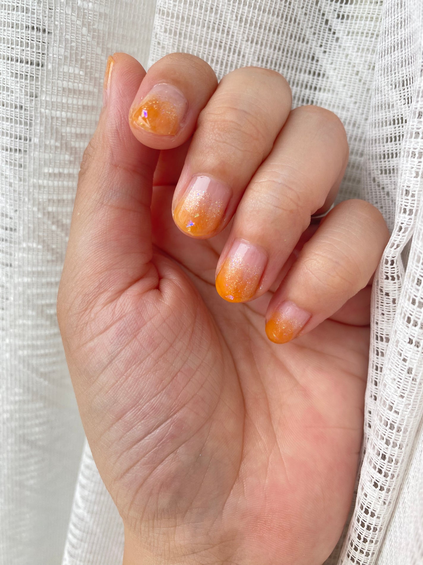 カラフルネイルズ/キャンメイク/マニキュアを使ったクチコミ(3枚目)