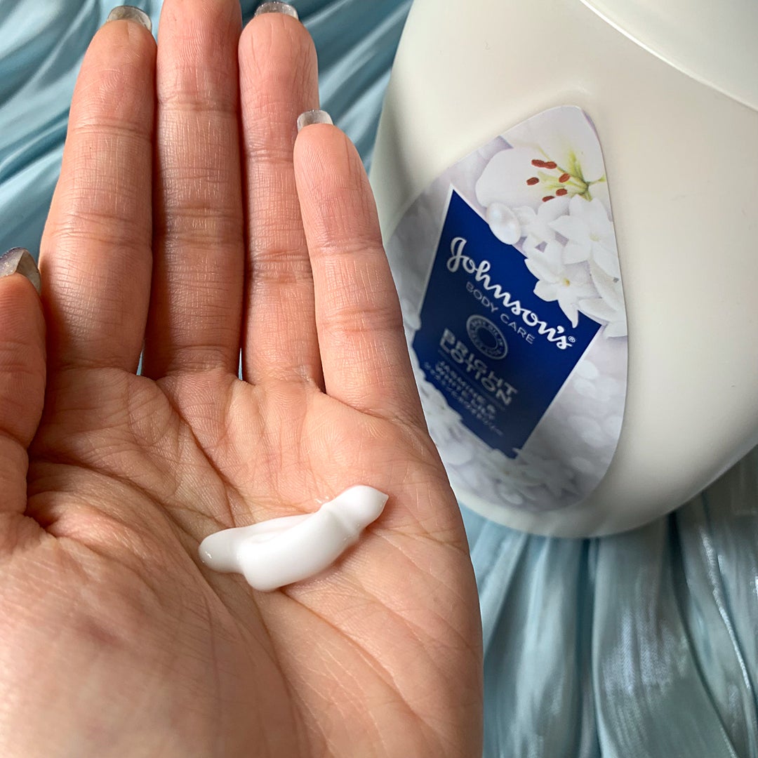 バイブラント ラディアンス アロマミルク/ジョンソンボディケア/ボディミルクを使ったクチコミ(3枚目)