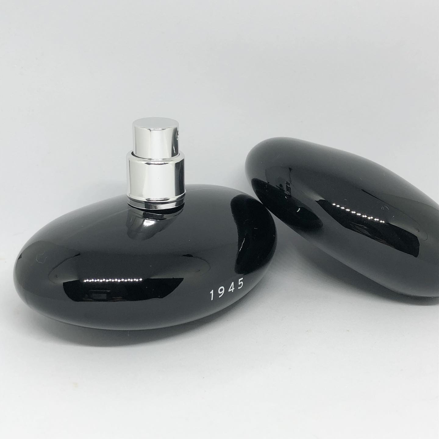 1945 オードトワレ BLACK/SHOLAYERED/香水(その他)を使ったクチコミ（2枚目）