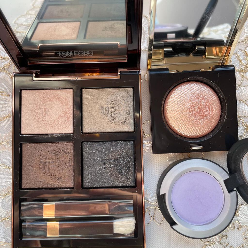 パウダー キス アイシャドウ サッチ ア チュール/M・A・C/単色アイシャドウを使ったクチコミ（2枚目）