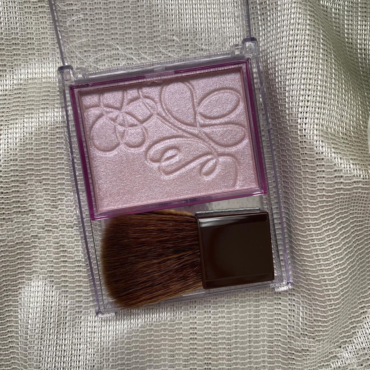 パールグロウニュアンサー/CEZANNE/パウダーハイライトを使ったクチコミ(2枚目)