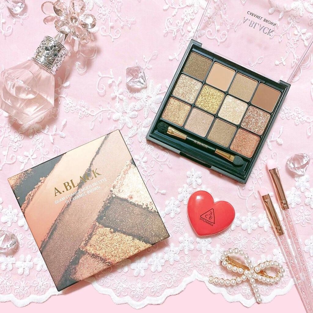 saya フォロバします on LIPS 「A.BLACKマルチパレット😊01caramelbrown*⑅..」(1枚目)