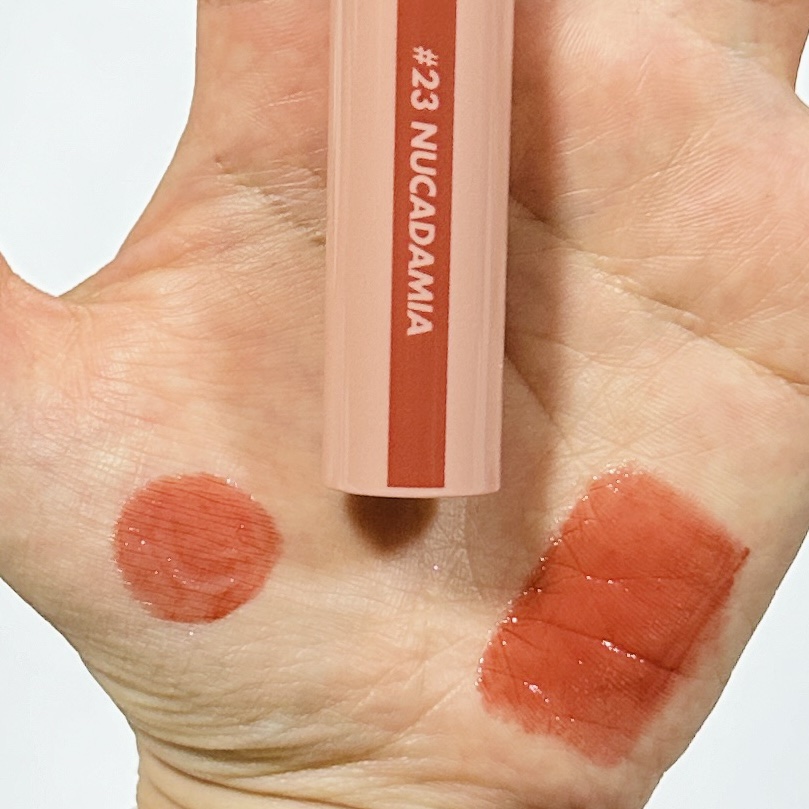 ジューシーラスティングティント/rom&nd/リップティントを使ったクチコミ（2枚目）