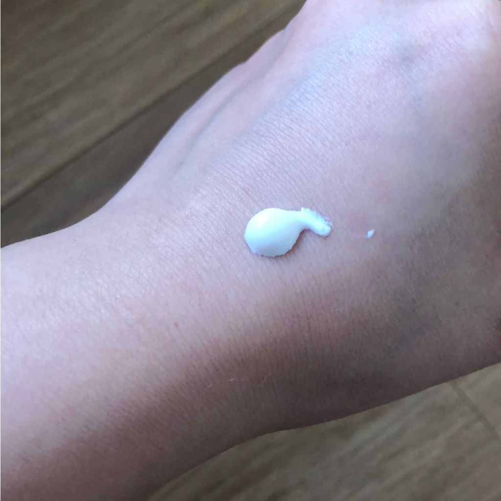 UVフェイス＆ボディプロテクター/chant a charm /日焼け止めミルクを使ったクチコミ（2枚目）