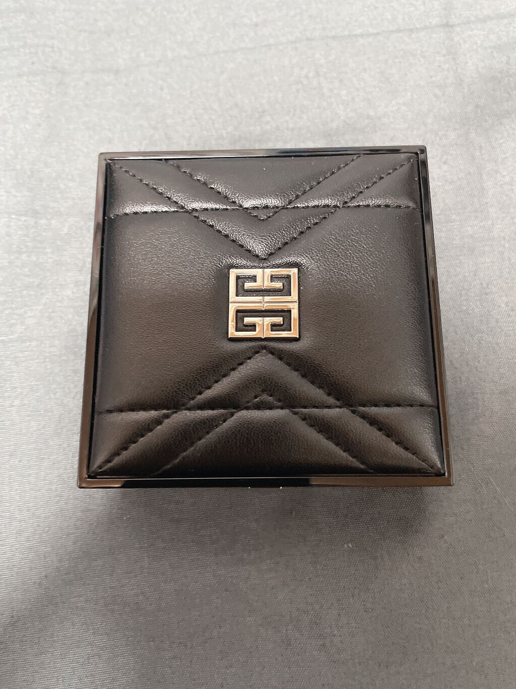 タン・クチュール・クッション No.W205（クチュール コレクション 2022）/GIVENCHY/クッションファンデーションを使ったクチコミ（3枚目）