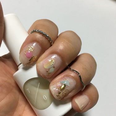 uka uka top coat shineのクチコミ「✨ukaウカ カラーベースコート ゼロ7／0✨





中指の爪が剥がれてペランペランの深爪.....」（2枚目）