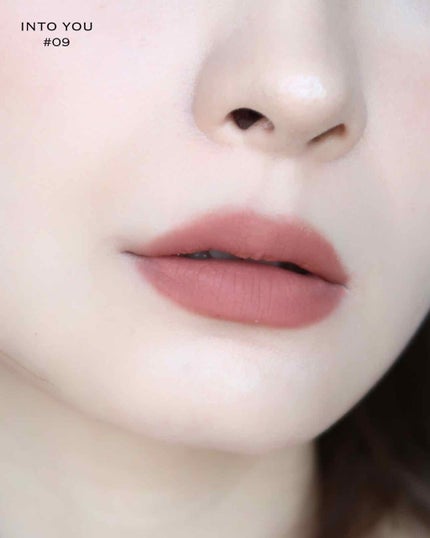 しずか on LIPS 「中国で大人気なリップーintoyou今回は中国に大人気なリップ..」(5枚目)