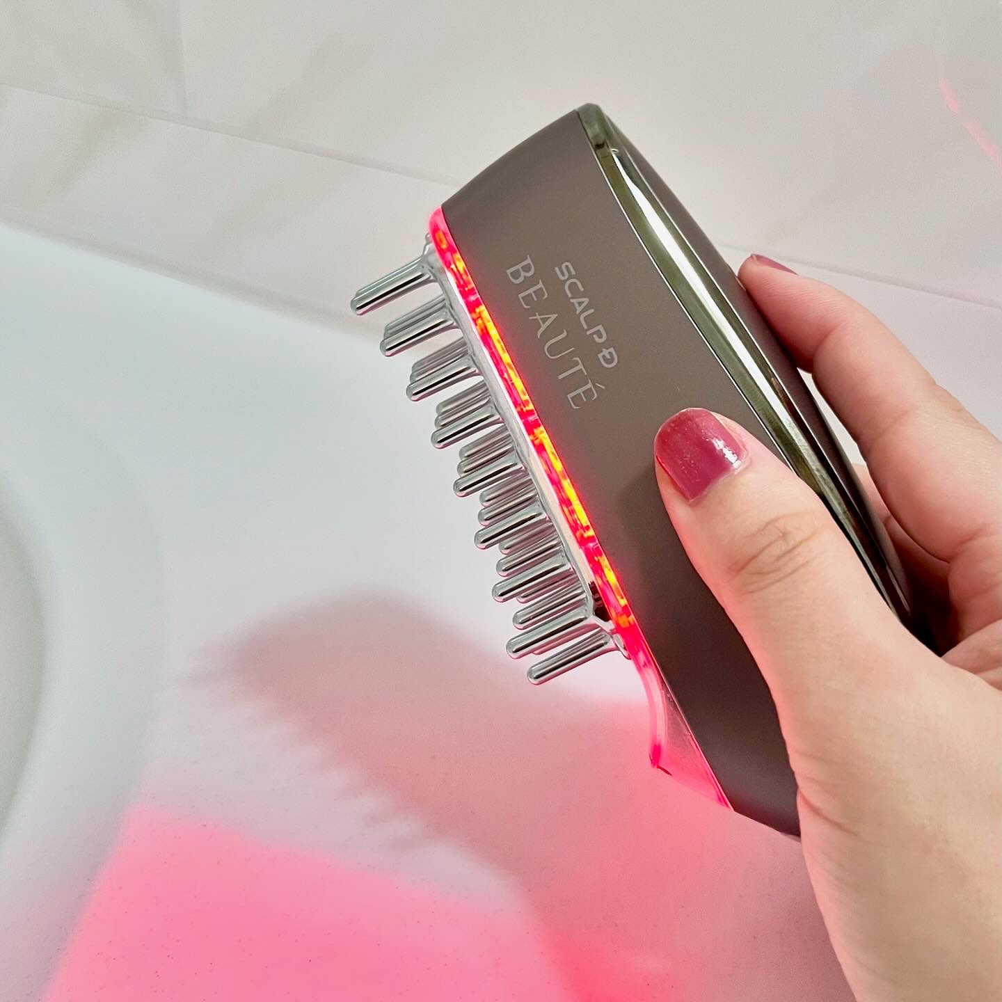 スカルプ電気ブラシ/アンファー(スカルプD)/美顔器・マッサージを使ったクチコミ（3枚目）