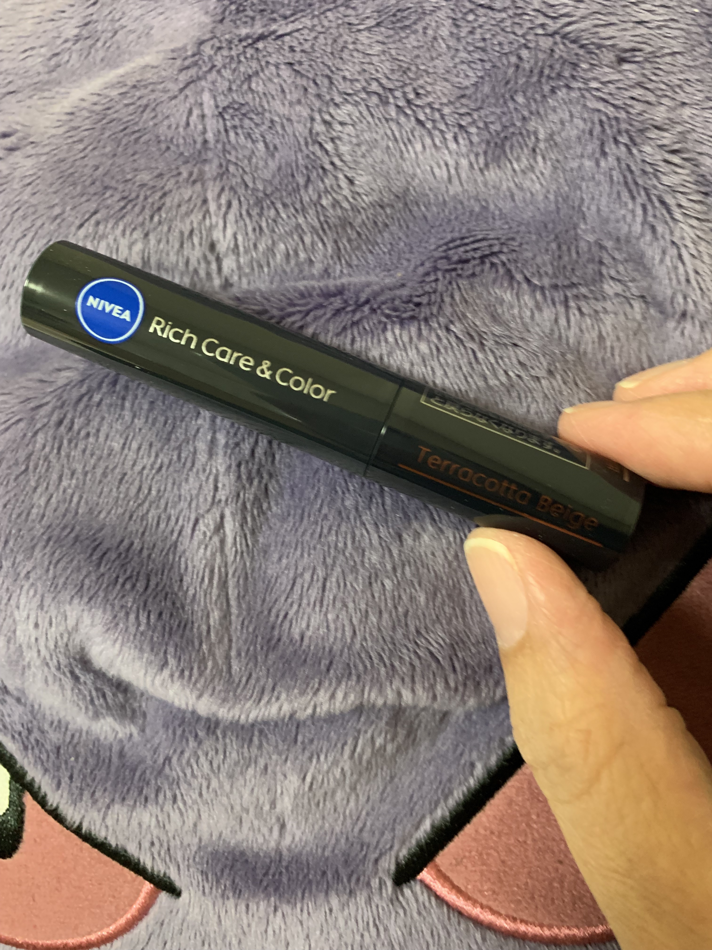 ニベア リッチケア＆カラーリップ 色持続タイプ テラコッタベージュ/ニベア/リップクリームを使ったクチコミ（3枚目）