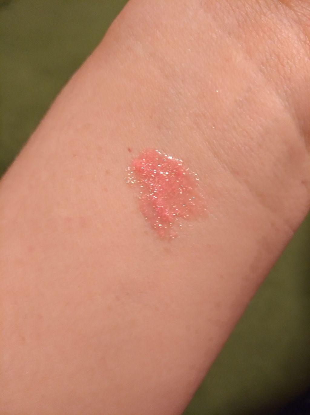 グリタリング リップ グロス/ANNA SUI/リップグロスを使ったクチコミ(2枚目)