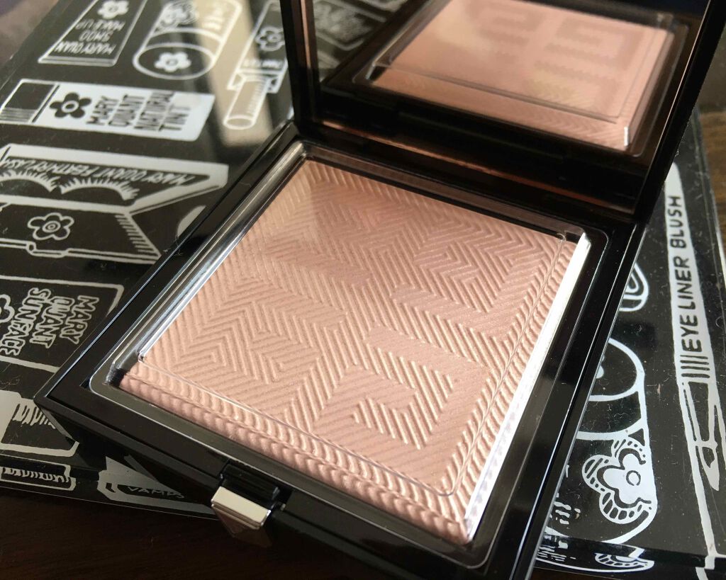 タン・クチュール・シマー・パウダー/GIVENCHY/プレストパウダーを使ったクチコミ(1枚目)