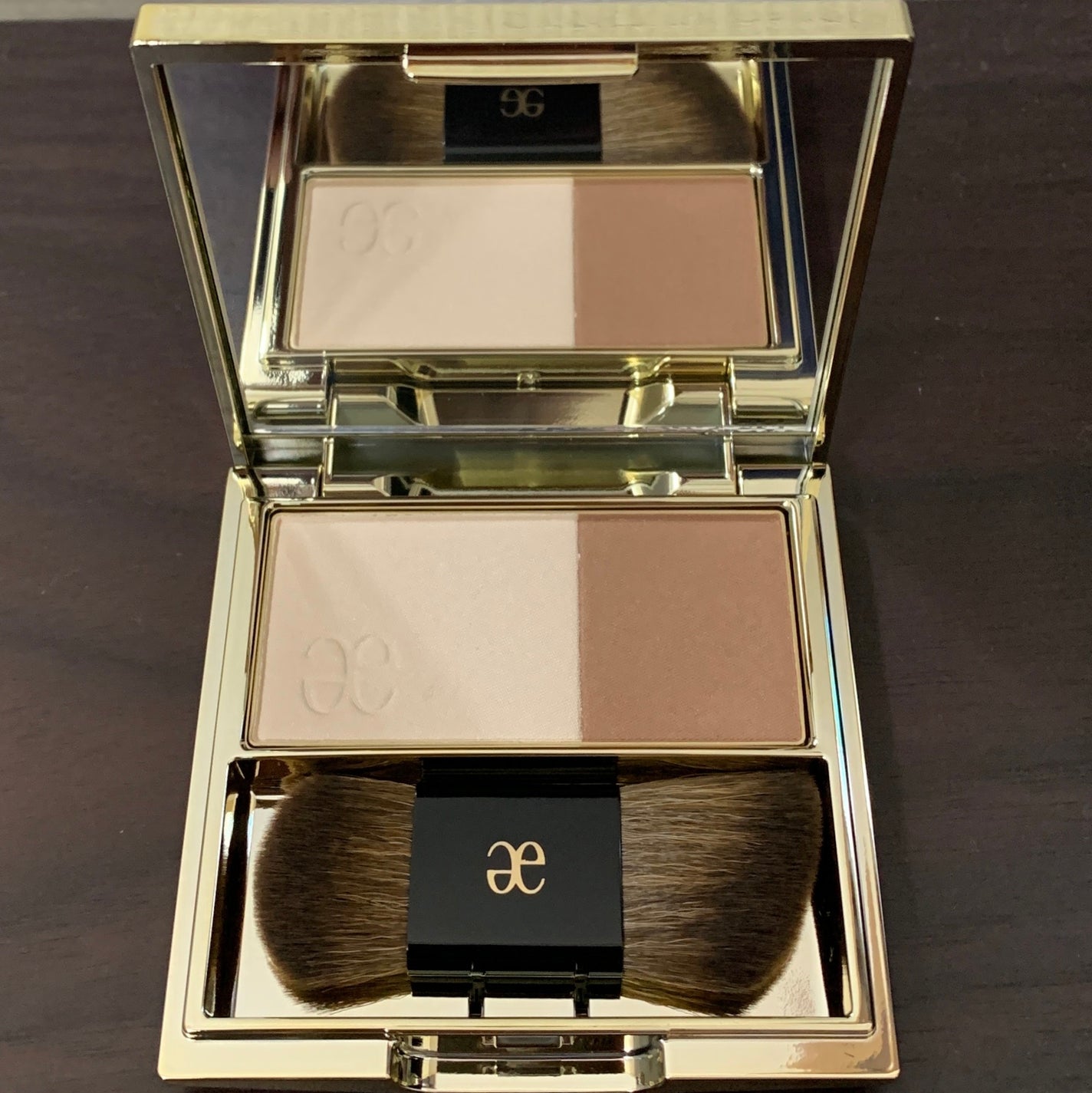 コントゥアリング フェイス/Elégance/パウダーハイライトを使ったクチコミ(1枚目)